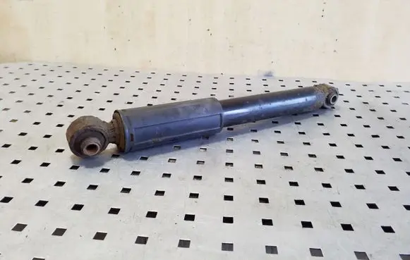 KIA Rio Rear shock absorber/damper 553001W001