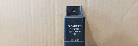 Peugeot 407 Glow plug pre-heat relay 9640469680 51252002 CARTIER