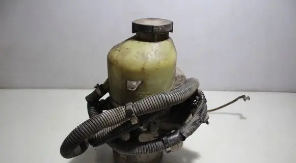 Opel Astra H Power steering pump 