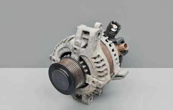 Honda Accord Generator/alternator CSG26 1042102260