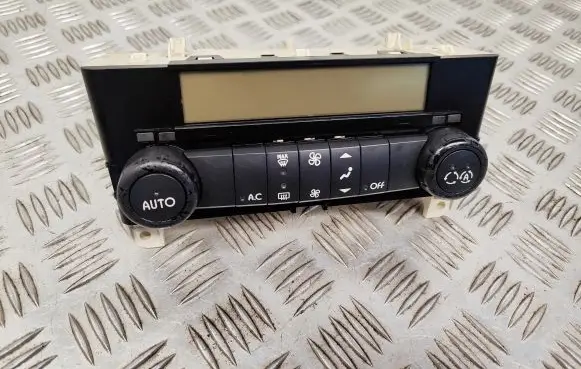 Renault Laguna II Climate control unit 8200575240