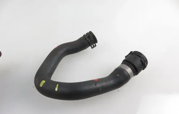 BMW 5 E60 E61 Engine coolant pipe/hose 6917699