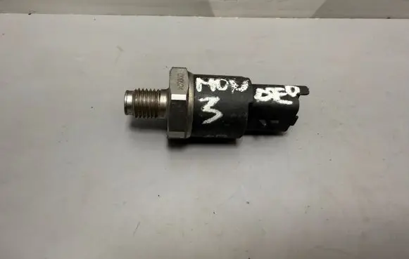 Ford Mondeo Mk III Fuel pressure sensor 0307Z502B
