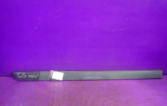 Renault Megane II Front door trim (molding) 