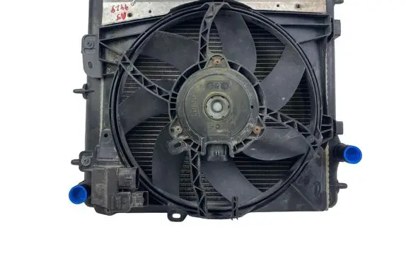 Peugeot 208 I Coolant radiator 886160000