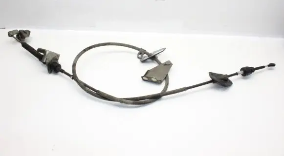 Mitsubishi L200 Gear shift cable linkage