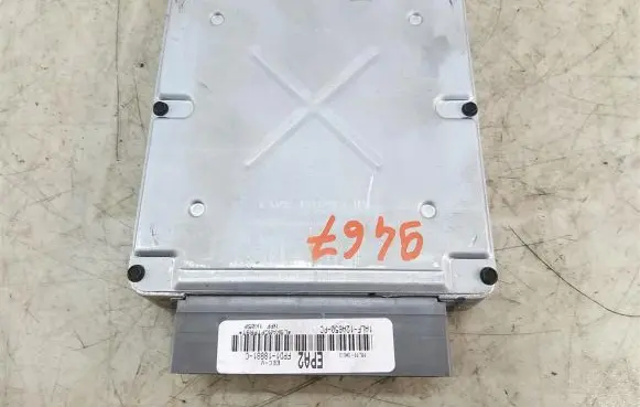 Mazda 626 Engine control unit/module 1ALF-12A650-PC