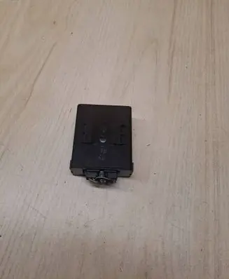 Toyota Yaris Other control units/modules 886501E370 2771001790