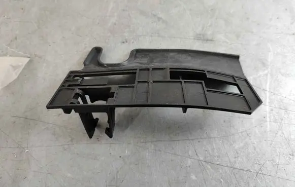 Radiator trim