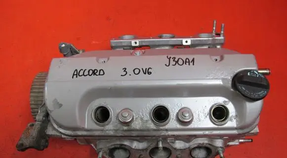 Honda Accord Engine head J30A1