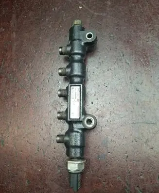 Fuel main line pipe