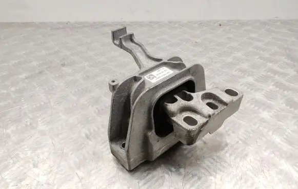 Skoda Kodiaq Engine mount bracket 5Q0199262BE