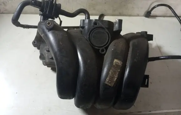 Opel Signum Intake manifold 55562518
