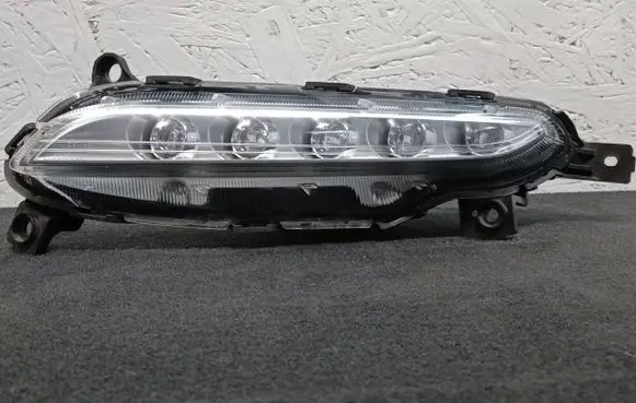 Hyundai Tucson TL LED Daytime headlight 92207-D7000