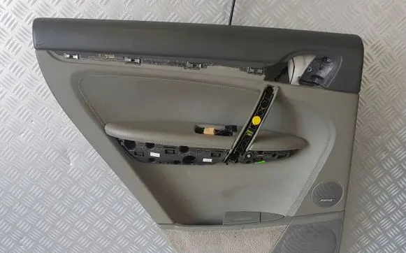 Porsche Cayenne (9PA) Rear door card trim 7L5867211 7L5867211BS