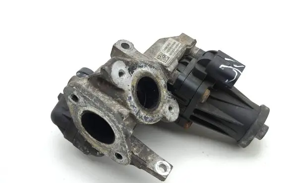Land Rover Discovery Sport EGR valve 704924000 183158347A G4D39D475BA