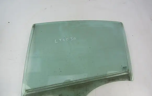 Renault Laguna II Rear door window glass 