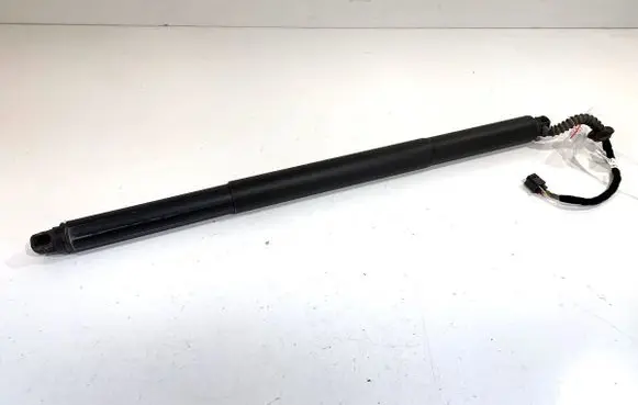 Skoda Kamiq Shock absorber/damper mounting bracket 658827852