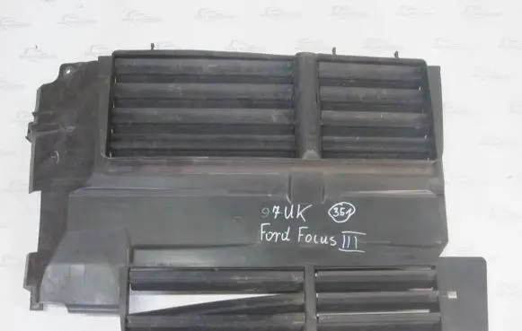Ford Focus Intercooler air guide/duct channel 