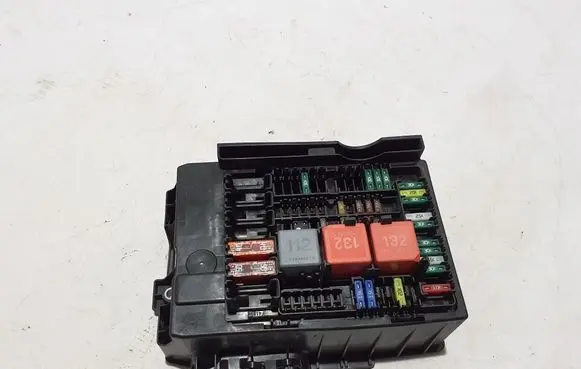 Mercedes-Benz S W223 Fuse module A2239061502