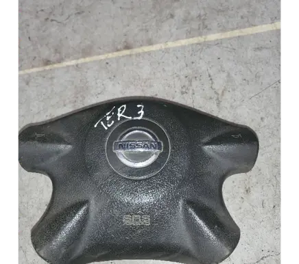 Nissan Terrano Steering wheel airbag