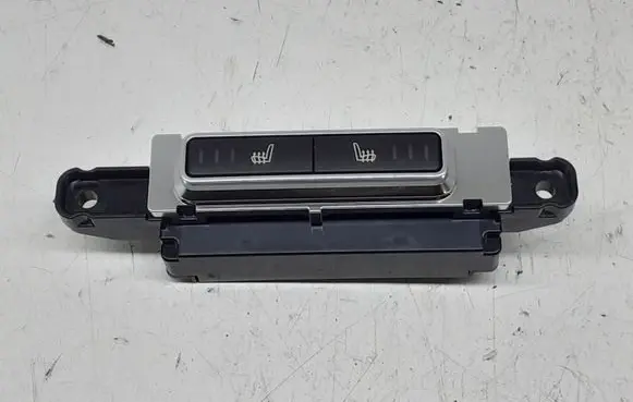 Land Rover Range Rover Sport L494 Seat heating switch DPLA14D694AA