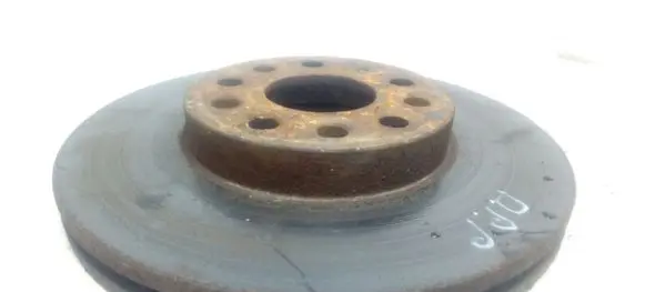 Volkswagen Touran I Front brake disc