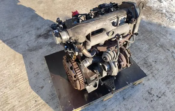 Renault Trafic II (X83) Engine F9K