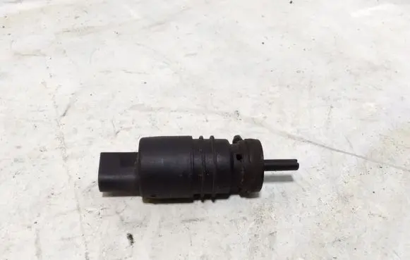Windscreen/windshield washer pump