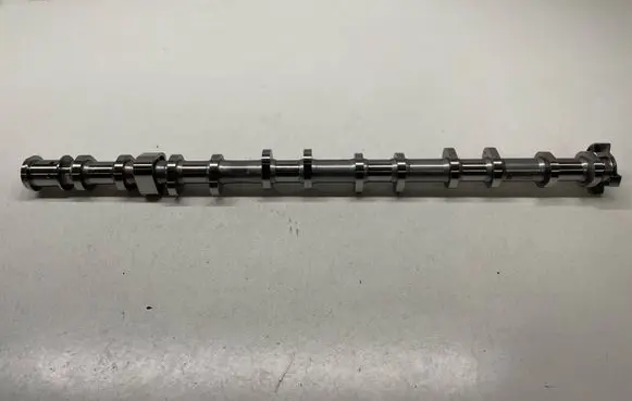 BMW 8 G15 Camshaft 11318631648 8631648