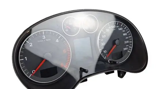 Speedometer (instrument cluster)