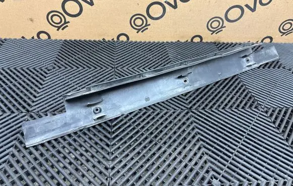 Chevrolet Corvette C6 Intercooler air guide/duct channel