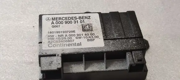 Mercedes-Benz GL X166 Fuel injection pump control unit/module A0009003101
