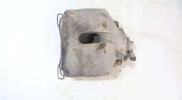 Volkswagen PASSAT B6 Front brake caliper