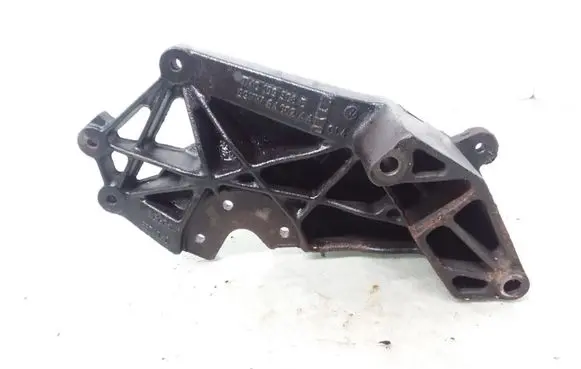 Seat Alhambra (Mk1) Engine mounting bracket 7M0199308E 99VW6A002AA