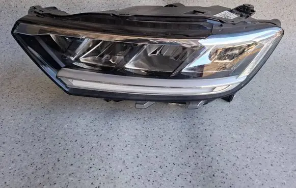 Headlight/headlamp
