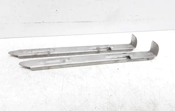 Volvo V70 Headlight/headlamp mounting bracket 30678340
