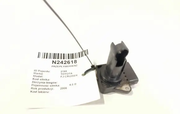 Toyota FJ cruiser Mass air flow meter 2220422010 1974002030