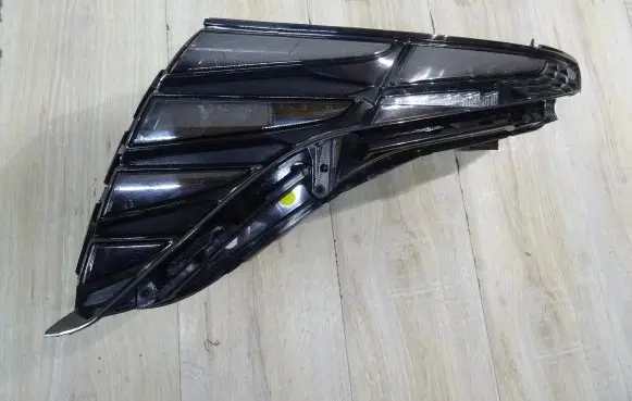 Hyundai Tucson IV NX4 Headlight/headlamp 92207N7100