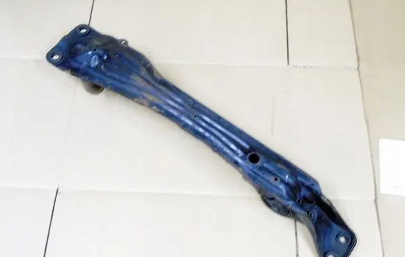 Nissan Almera Tino Front subframe NIALTI101ZPMAN7