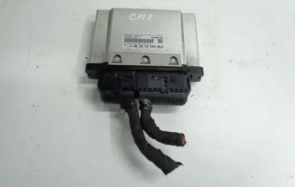 Volkswagen Polo VI Engine control unit/module 04C907309AT 0261S17501