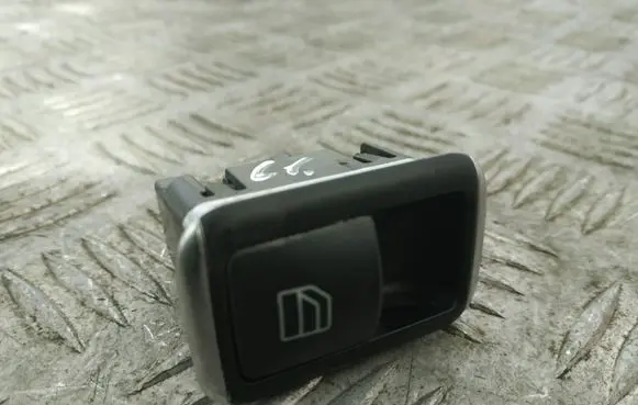 Mercedes-Benz E W212 Electric window control switch A2049058102
