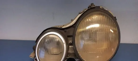 Mercedes-Benz E W210 Headlight/headlamp 144869