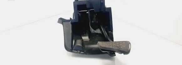 Mercedes-Benz E W211 Brake pedal A2116840918 1232910082