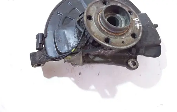 Volvo S60 Front wheel hub 9461943