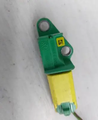 Audi A6 S6 C6 4F Airbag deployment crash/impact sensor 1K0909606C