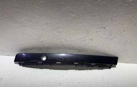 Audi A8 S8 D3 4E Front bumper splitter molding 4E0807223A 4E0807223B