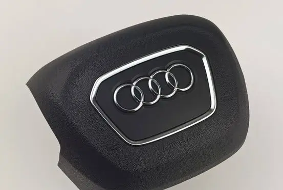 Audi Q8 Steering wheel airbag