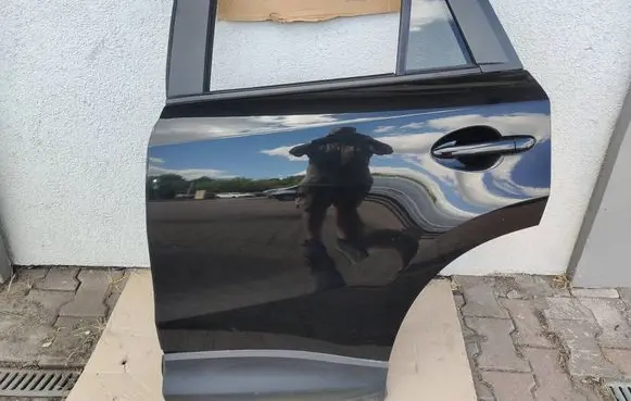Rear door