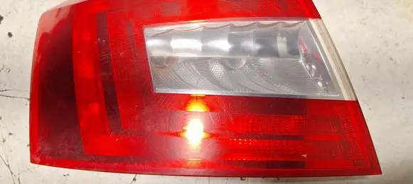Skoda Octavia Mk3 (5E) Rear/tail lights 18414001